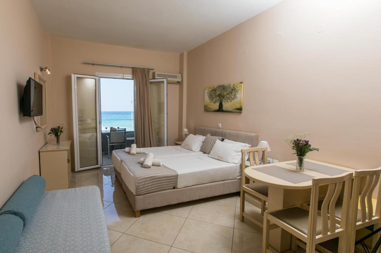 Marilyn Apartments Resmo Dış mekan fotoğraf