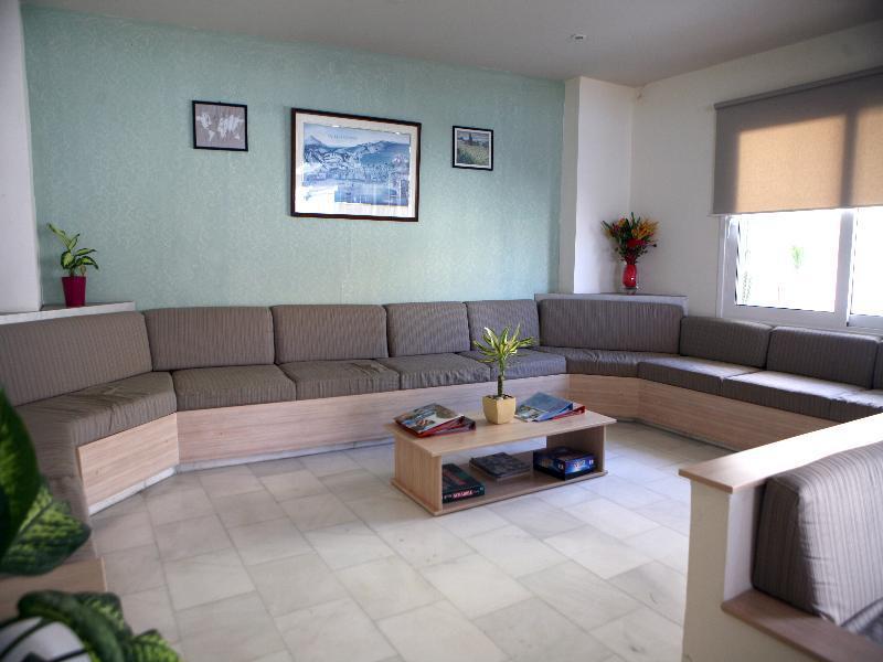 Marilyn Apartments Resmo Dış mekan fotoğraf